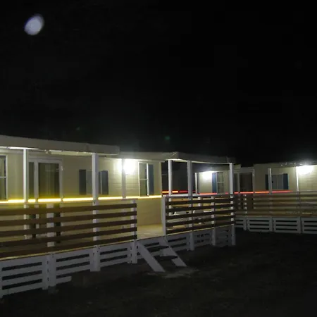 Plamar Mobile Homes Bi Village ホリデーパーク 4*